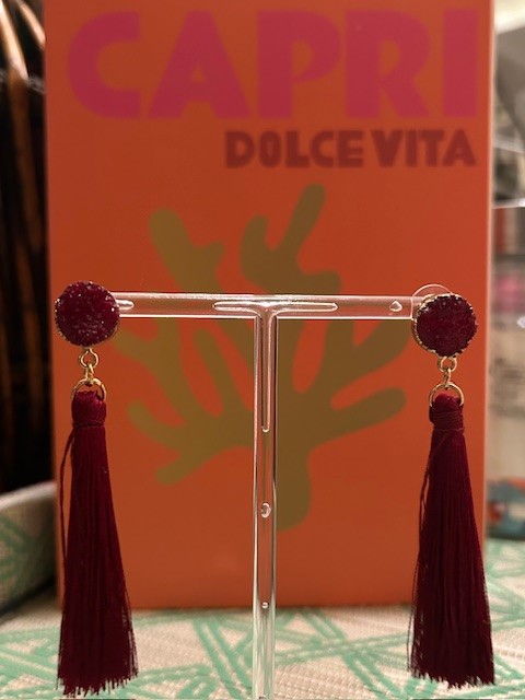 Tassels Sway!